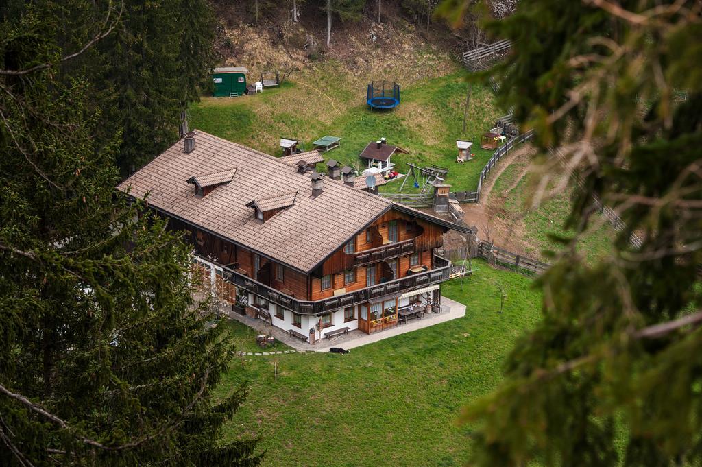 Apartamento Haus Waldruhe San Candido Exterior foto