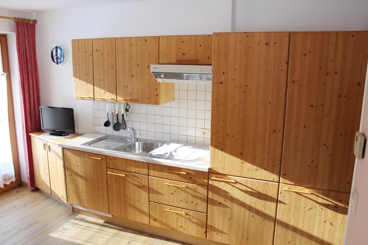 Apartamento Haus Waldruhe San Candido Exterior foto